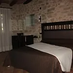 El Castell Отель Вальдерробрес