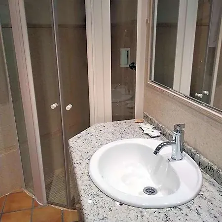 Szálloda El Castell 3*