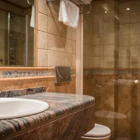 Hotel El Castell 3*