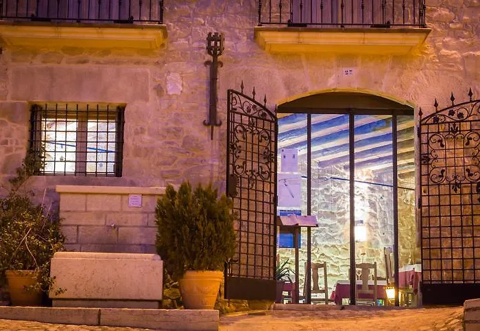 El Castell Hotel Valderrobres